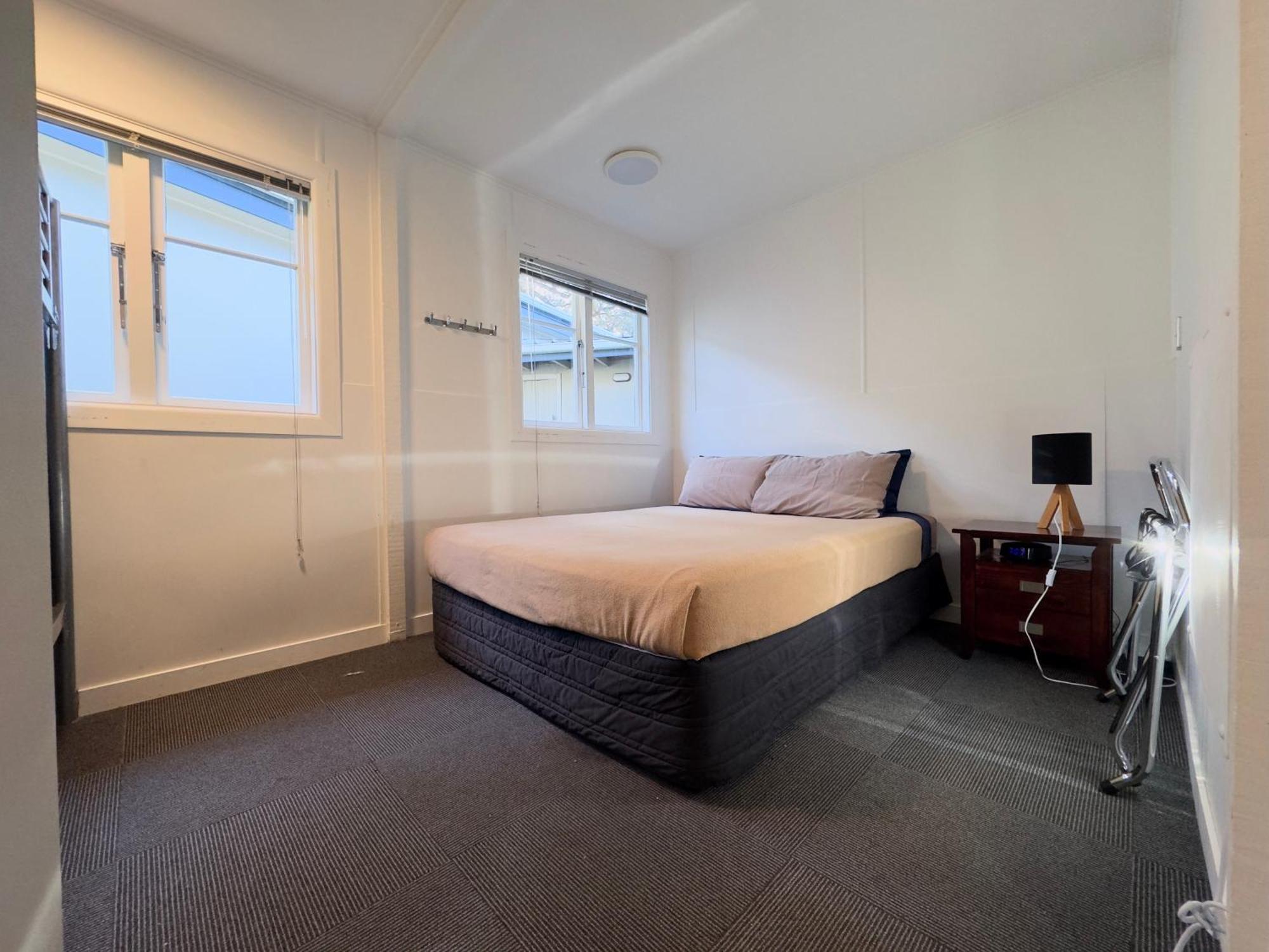 Waiheke Backpackers Hostel Onetangi Esterno foto