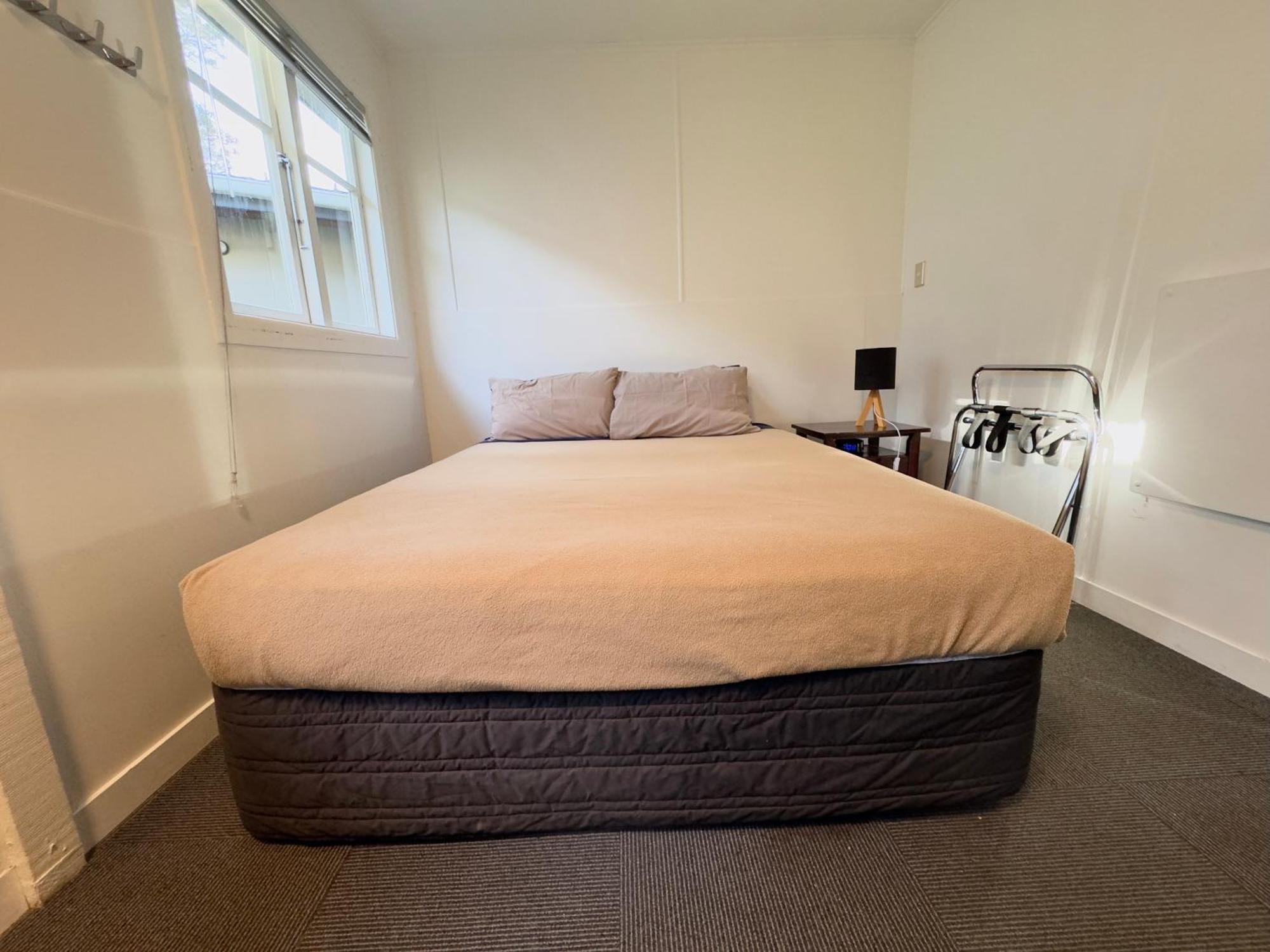 Waiheke Backpackers Hostel Onetangi Esterno foto