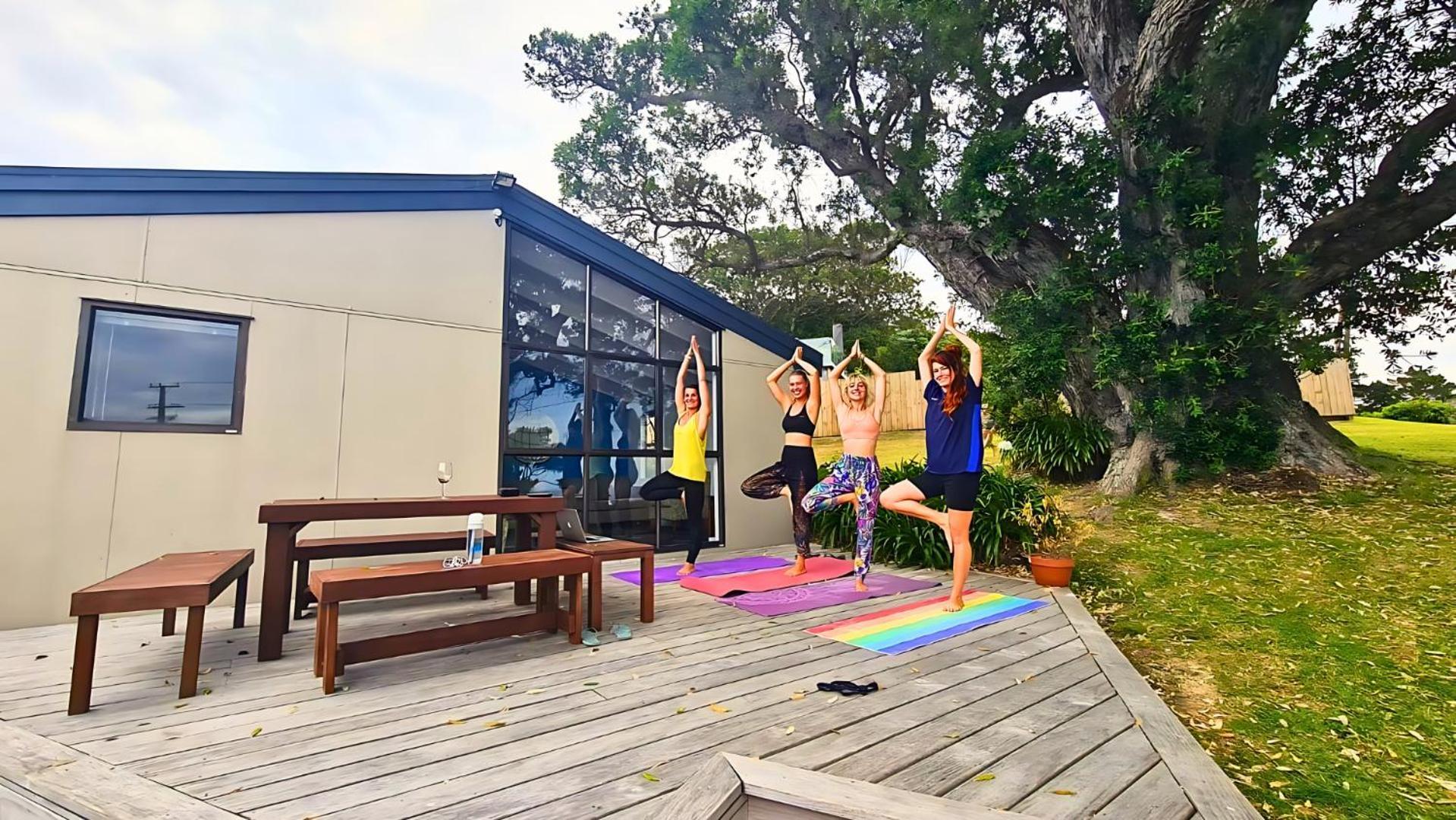 Waiheke Backpackers Hostel Onetangi Esterno foto